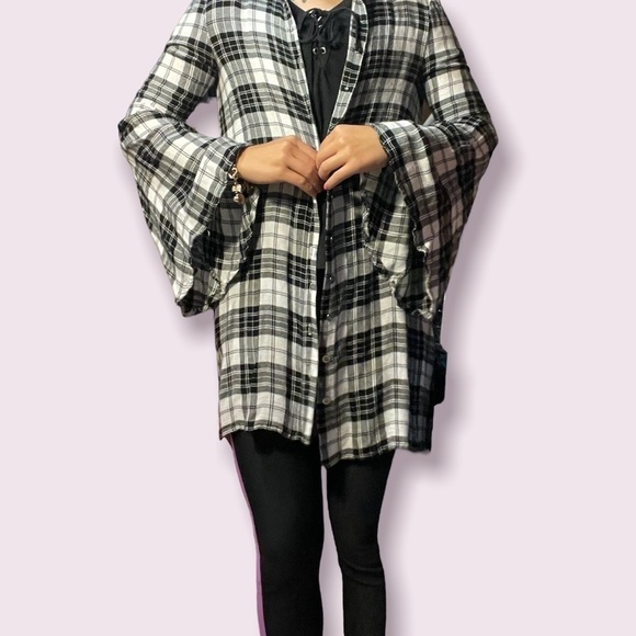 LULUS Black‎ & White Plaid Midi Button Down Cardigan - Picture 4 of 12